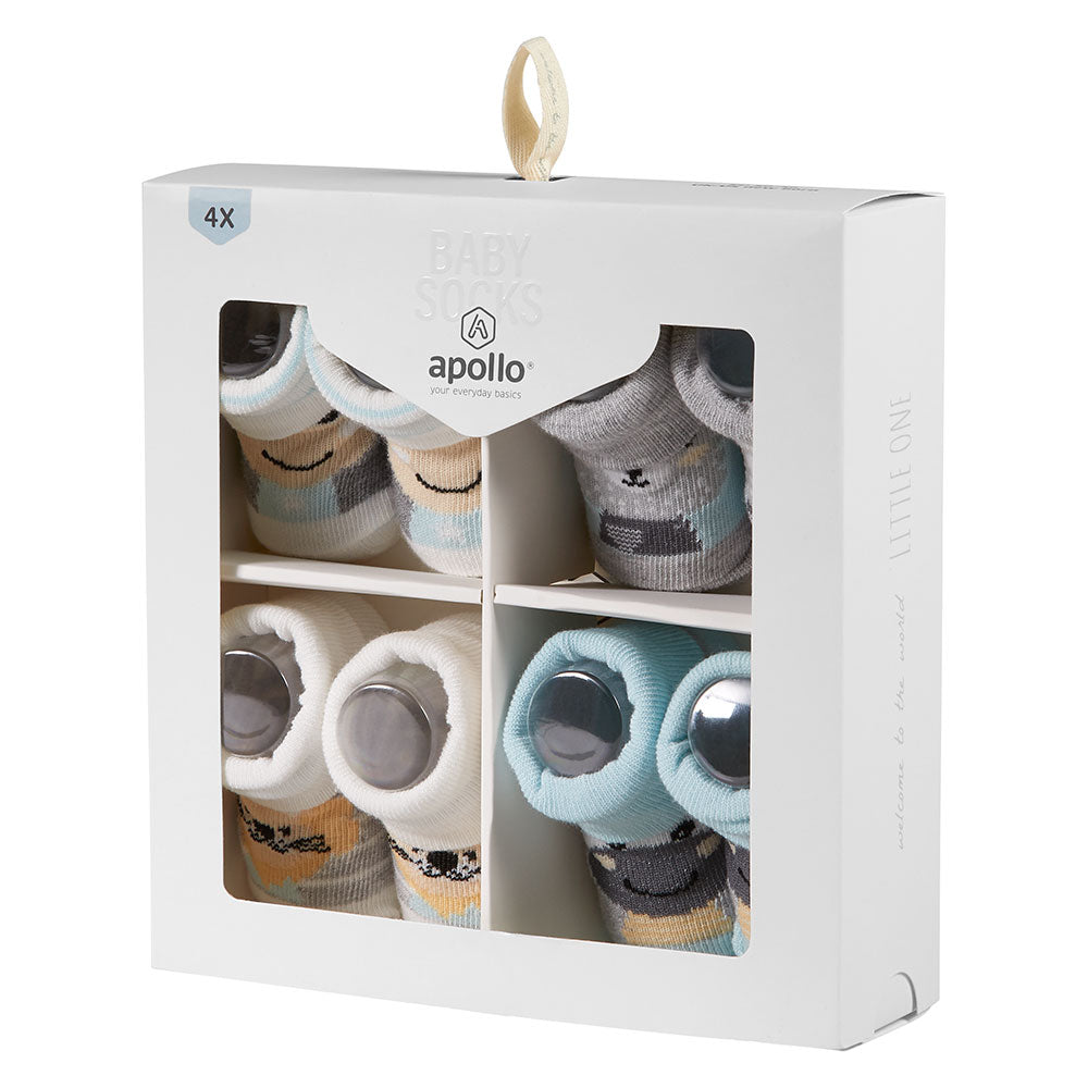 Seitliche Ansicht der Apollo Geschenkbox mit vier Paar Babysocken für Neugeborene