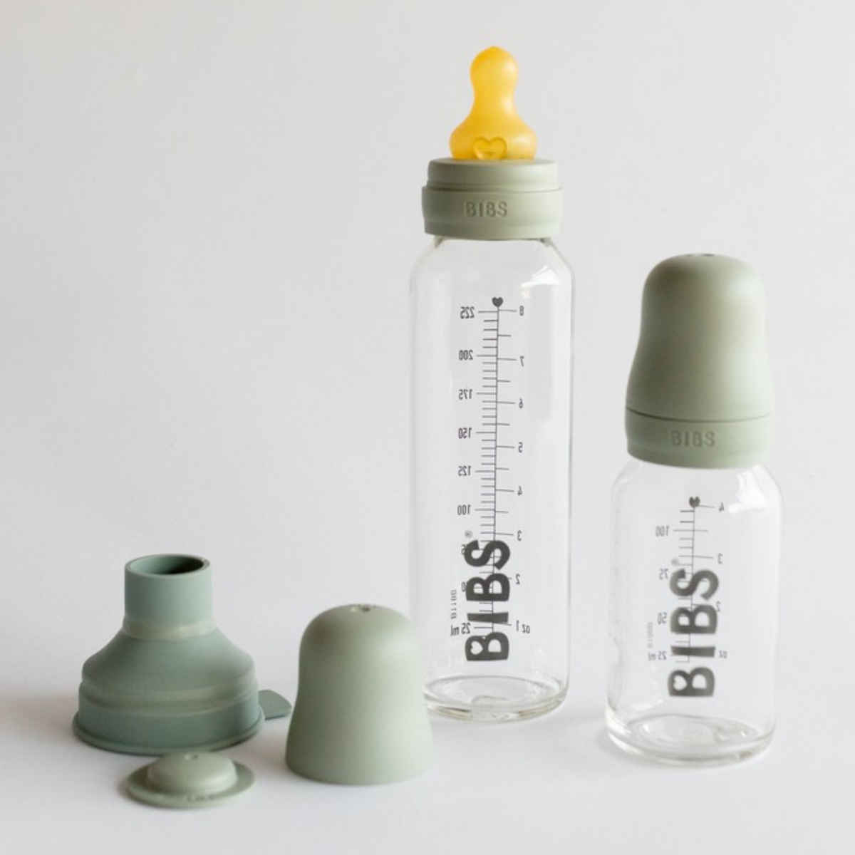 Biberons BIBS Sage avec système anti-coliques en 150 ml et 225 ml comprenant accessoires et tétines en latex naturel pour bébés