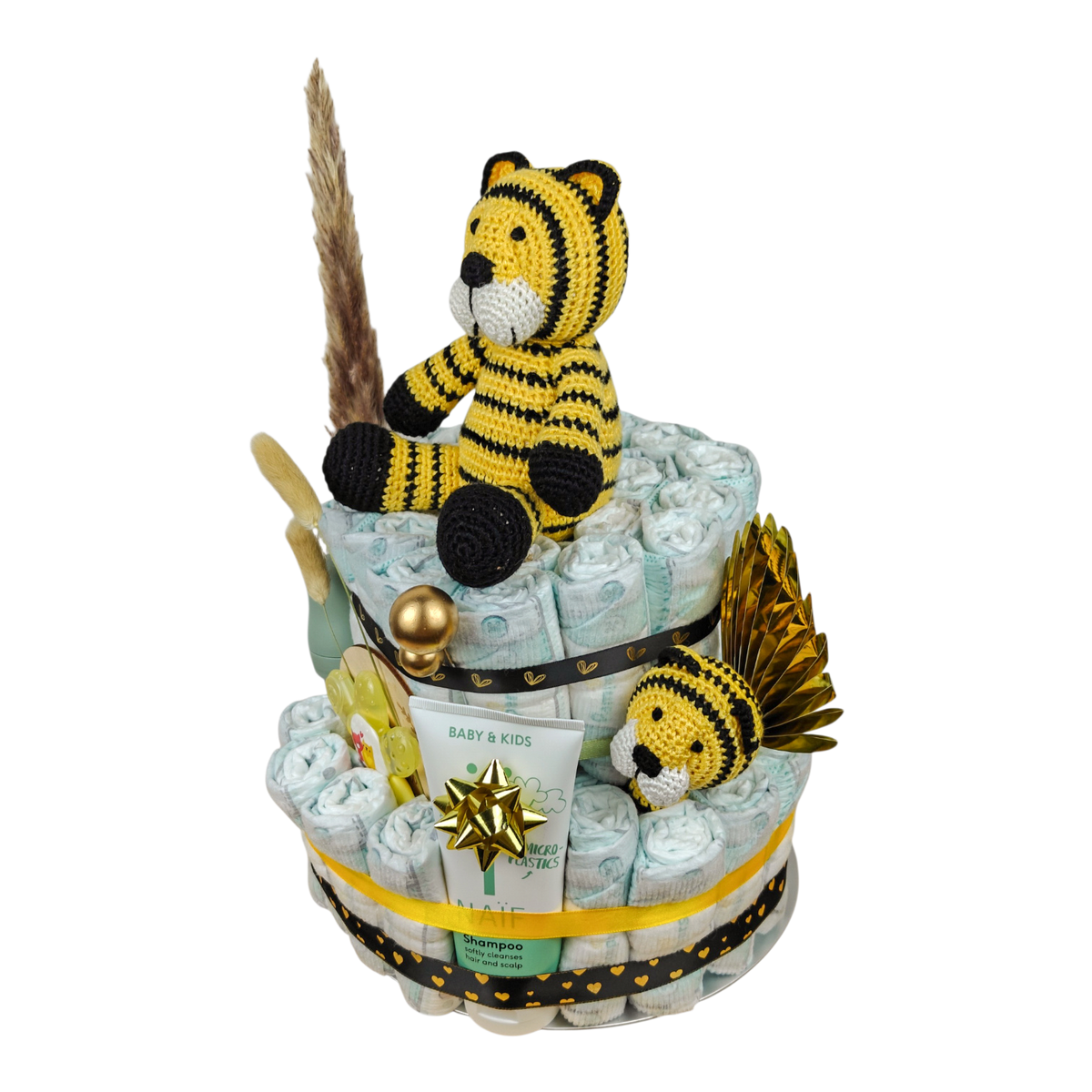 Windeltorte Kayro als Babygeschenk mit Pampers Windeln, Tiger-Plüschtier, Babyrassel und hochwertigen Babyprodukten