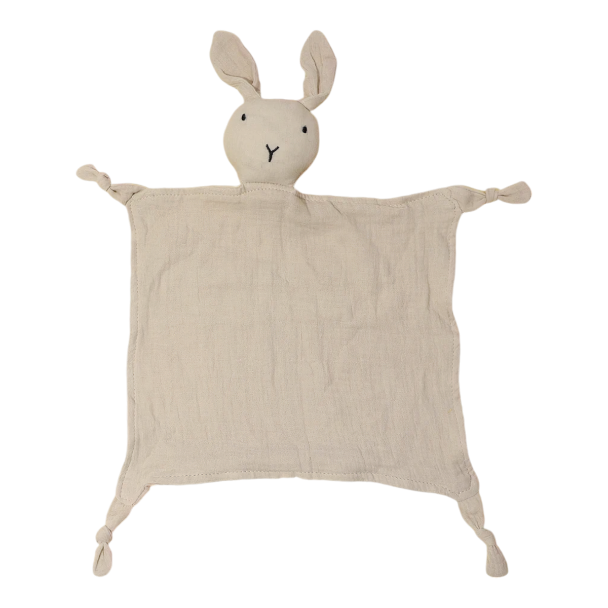 Der Hello World Windeltorte Schnuffel beige ist eine beige, quadratische Babydecke mit weichem Hasenkopf und geknoteten Ecken - ideal als Geschenk zur Geburt oder zur Ergänzung Ihrer Windeltorte Schnuffel Beige Kollektion.