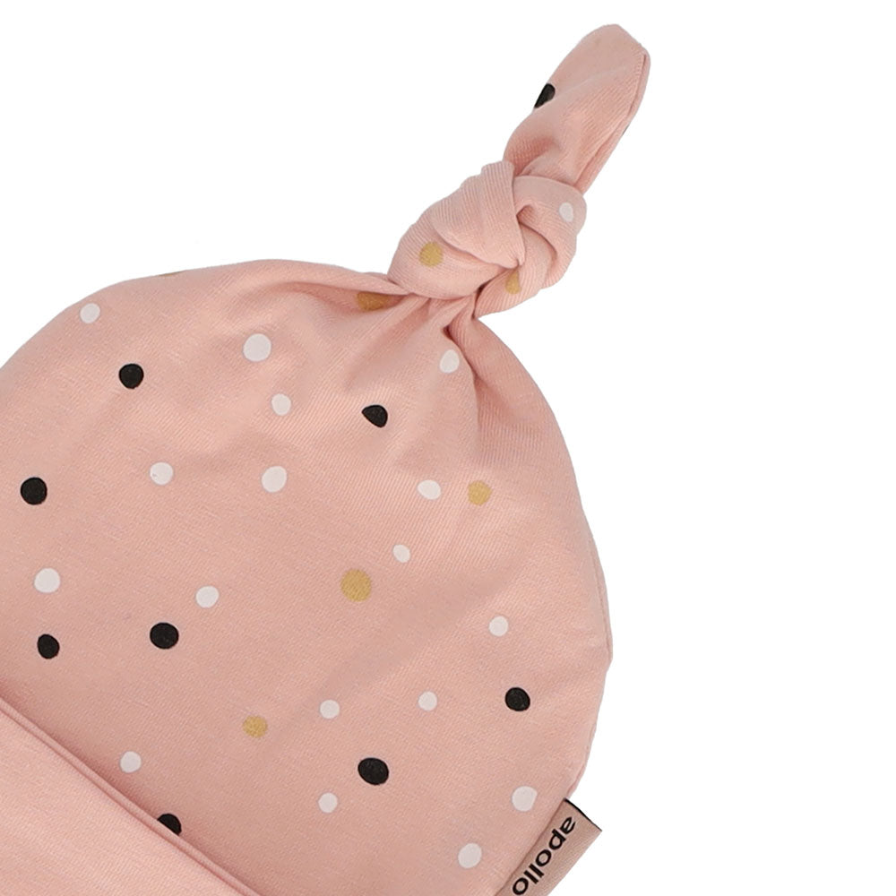 Bonnet bébé rose avec motif à pois et nœuds du coffret cadeau bébé lapin