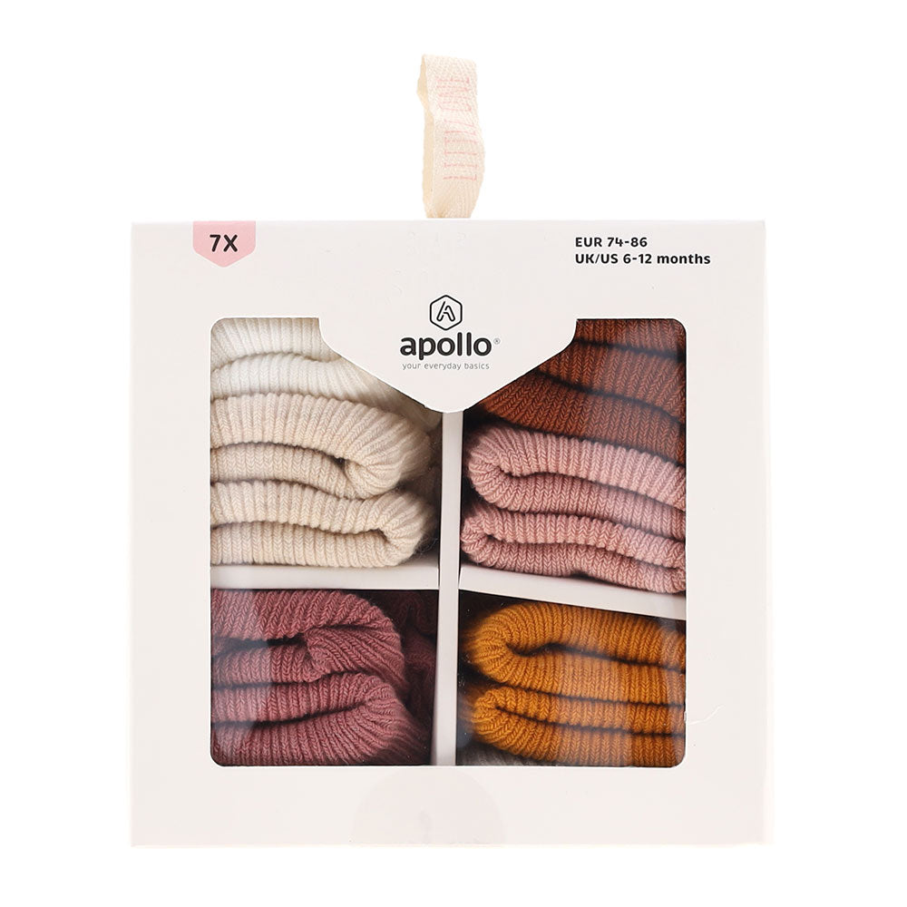 Coffret cadeau Apollo contenant sept paires de chaussettes bébé de couleurs coordonnées pour filles