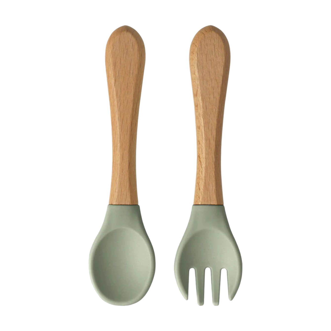 Das Hello World Besteck Grün Holz/Silikon [3.5x14cm] mit Löffel und Gabel aus Holzgriff und grünen Silikonköpfen liegt nebeneinander auf weißem Hintergrund.