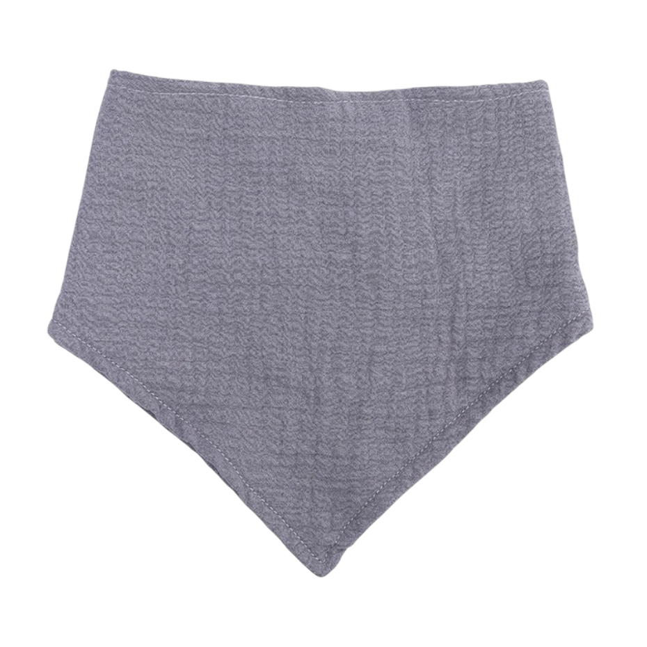 Der Latz aus Baumwolle Grau [43x17cm] von Hello World besticht durch seine Dreiecksform und weiche Qualität - ein stilvoller Begleiter für Babys zu jedem Anlass.