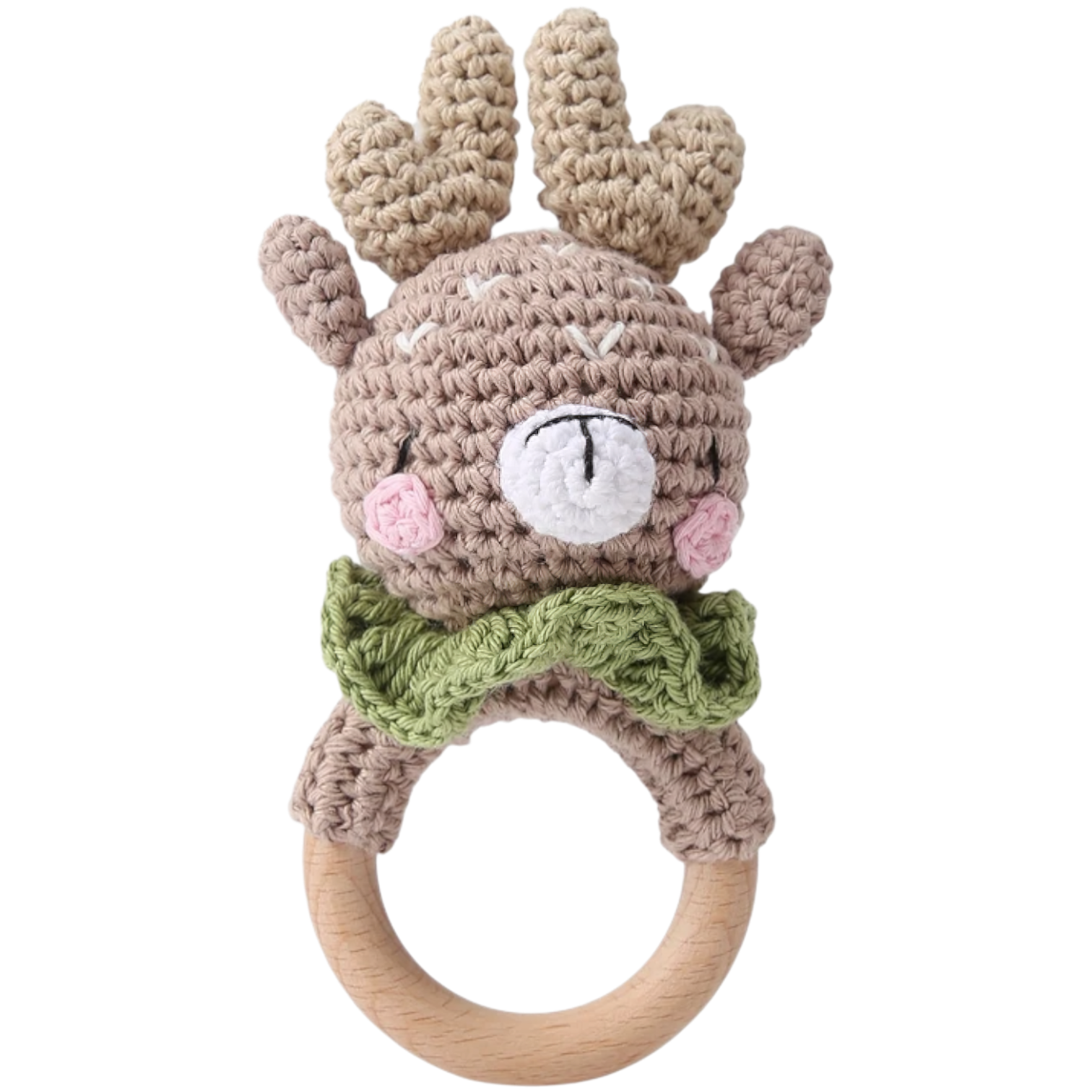 Der handgemachte Rasseltier Hirsch [6x14cm] von Hello World mit rosa Bäckchen, grüner Rüsche und glattem Holzring ist das perfekte Babyspielzeug - nutzbar als niedliche Rassel oder Beißring.