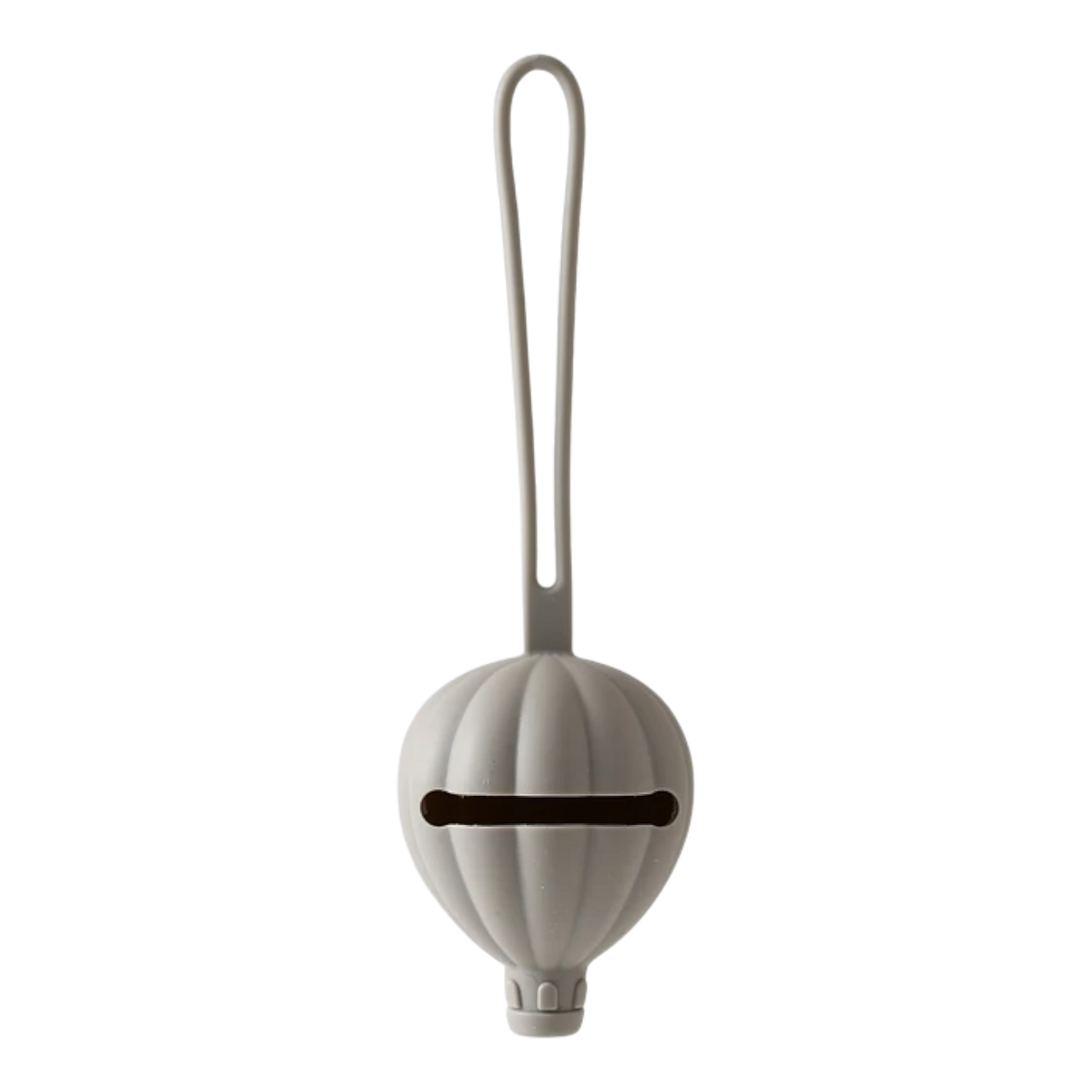 Die Hello World Schnullertasche Heissluftballon Grau [7x22,5cm] ist eine graue, ballonförmige Silikon-Schnullertasche mit vertikalen Rillen, einem horizontalen Schlitz in der Mitte und einem Griff mit Schlaufe oben.