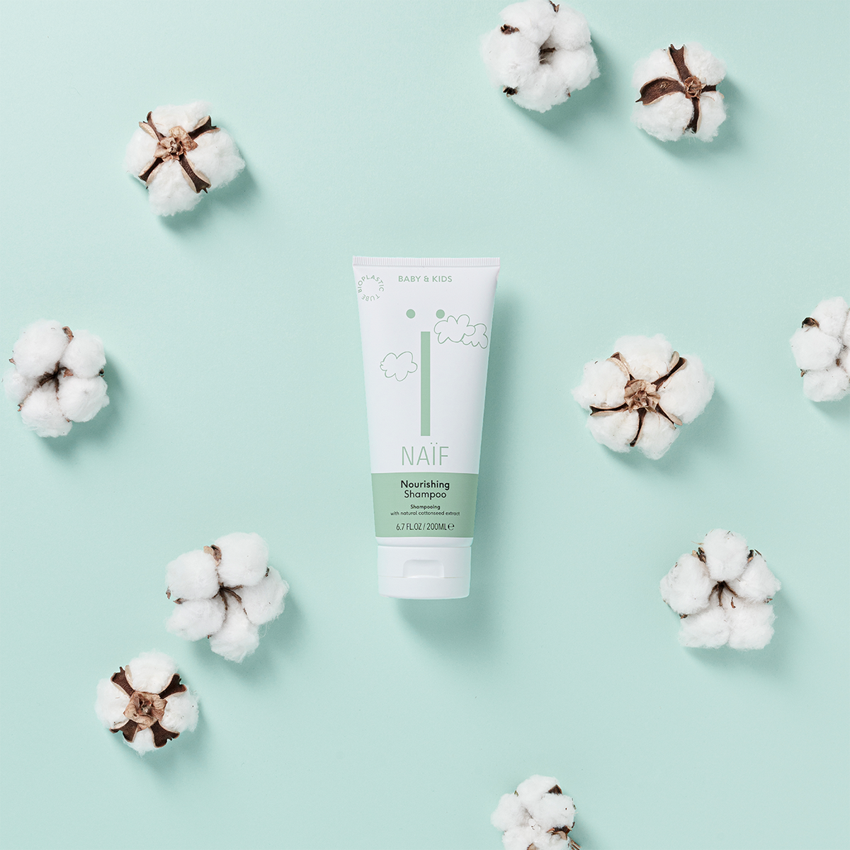 Shampoo per capelli Naïf Baby con olio di semi di cotone naturale per cuoio capelluto sensibile e capelli morbidi dei bambini